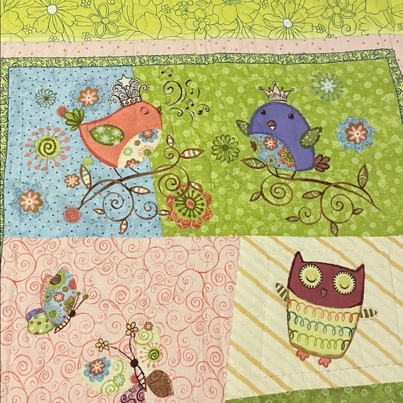 Colorful Owl and Bird Patterned Quilt 49x39 - Picture 5 of 8